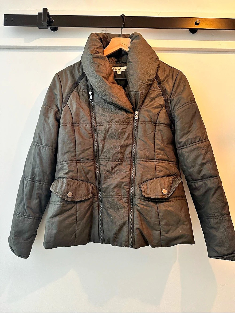 Kenneth Cole New York Quilted Puffer Jacket in dark olive Size Small